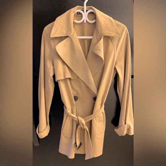 New Zara microfibre suede belted trench coat - Picture 6 of 6